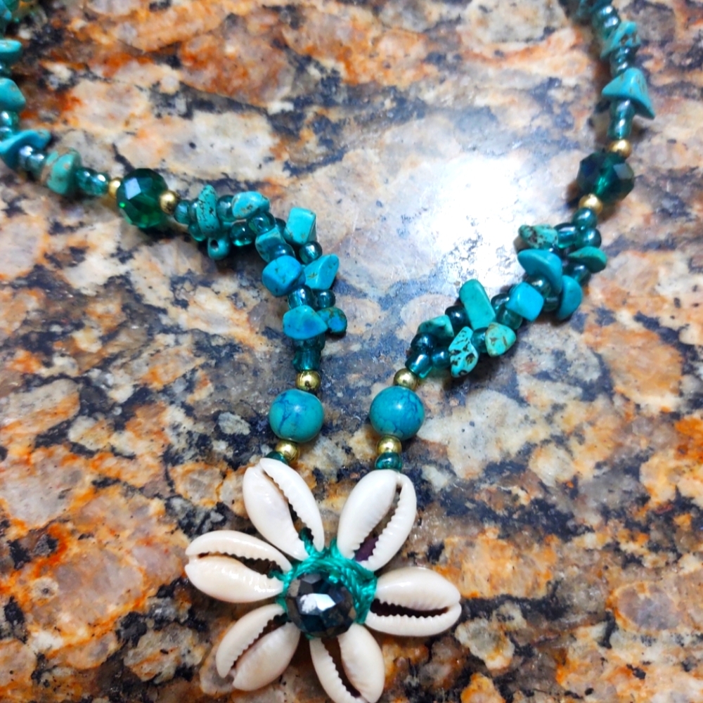 Beautiful turquoise necklace